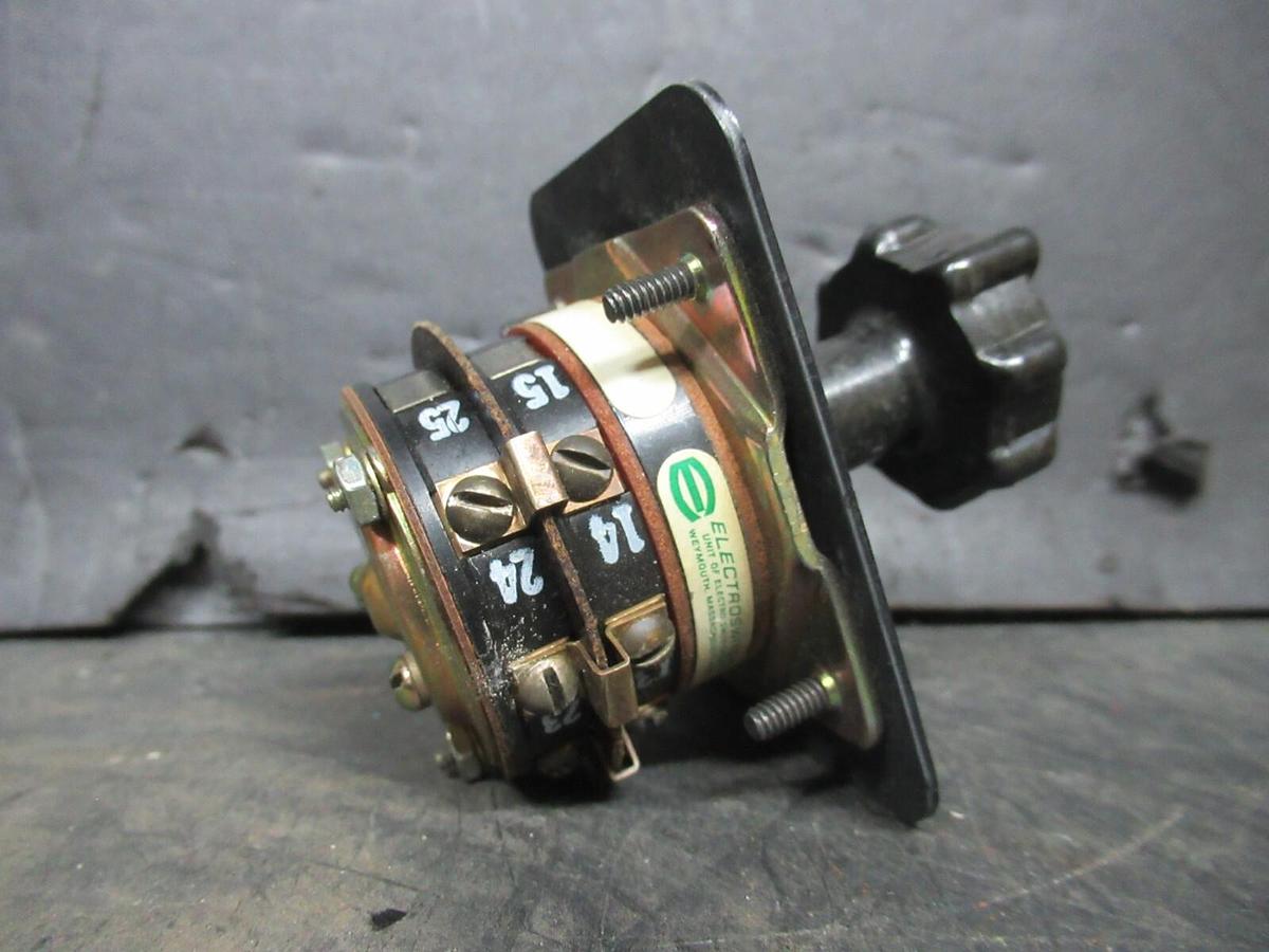Used ELECTROSWITCH SERIES 31 CONTROL SWITCH 3109C 3-PHASE 125-600 VAC 10-3 AMP