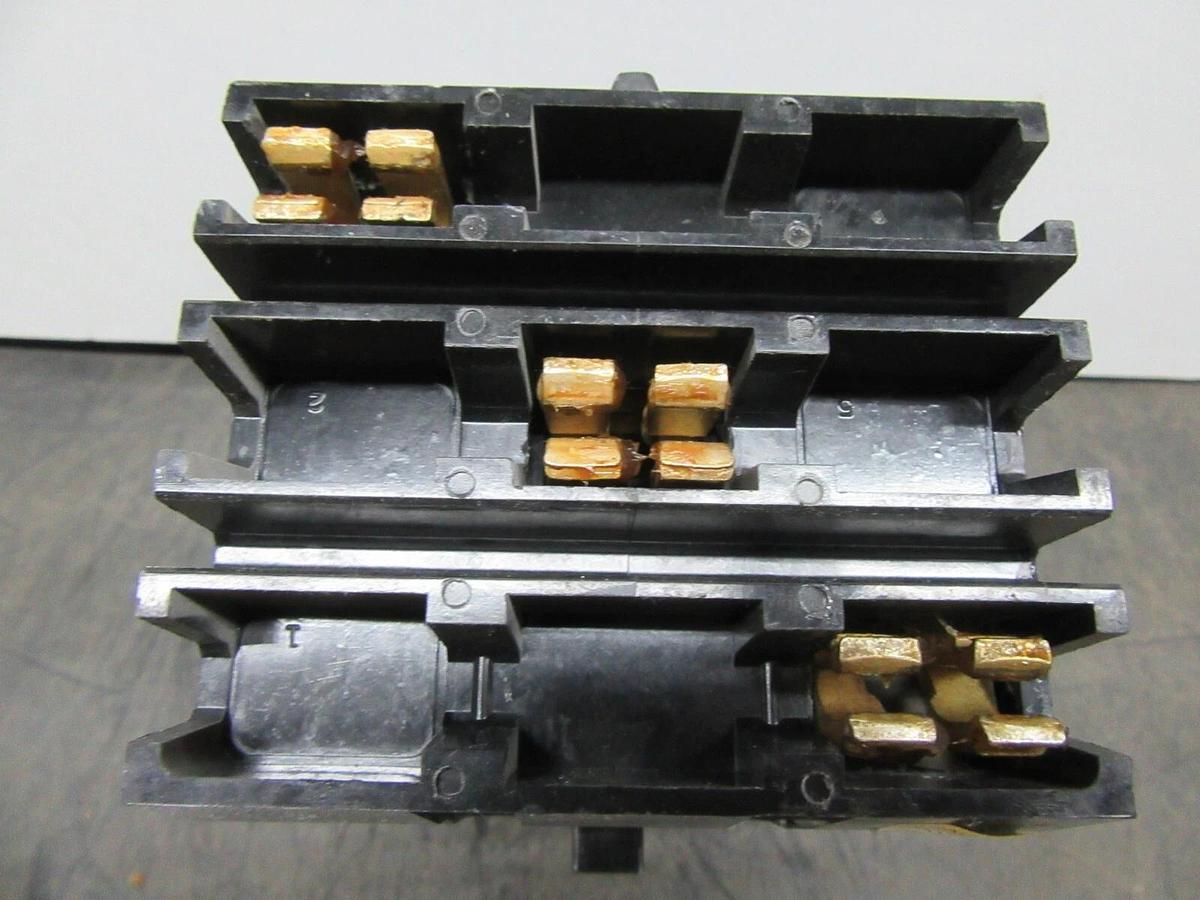 Used SQUARE D I-LINE CIRCUIT BREAKER KC34200CBA1021 200 AMP 480 VAC W/ SHUNT TRIP