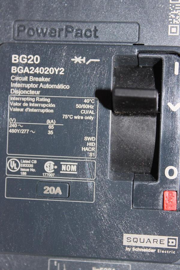 NIB SQUARE D POWERPACT I-LINE CIRCUIT BREAKER BGA24020Y2 20 AMP 480/277V 2-POLE