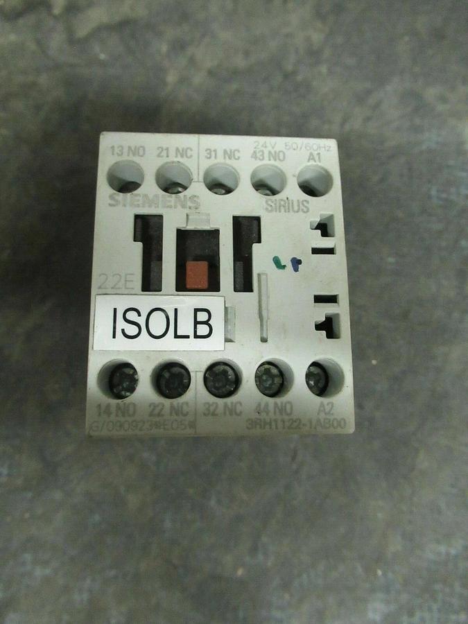 Used 10 AMP SIEMENS CONTACTOR 3RH1122-1AB00 240 VAC 3 POLE **WARRANTY INCLUDED**