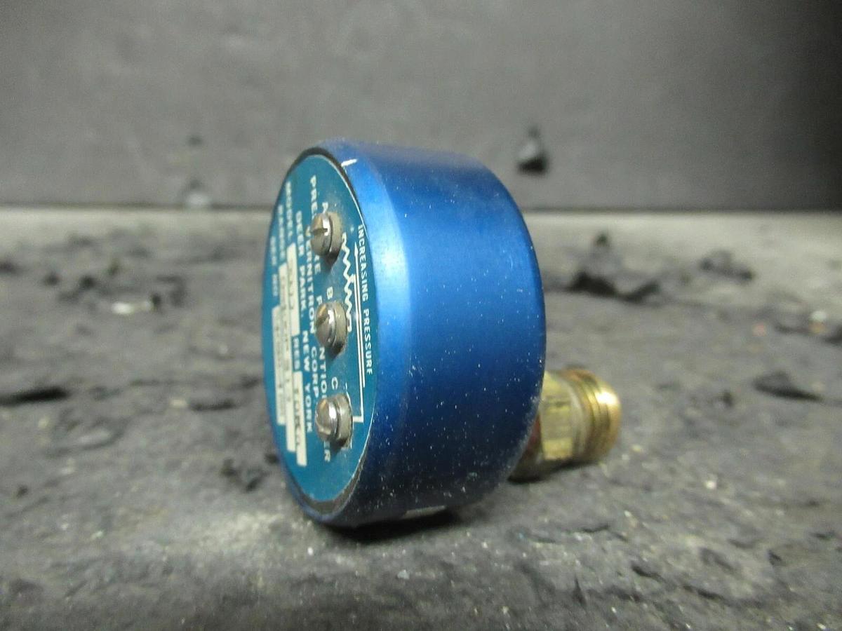 Used VERNITRON CORP PRESSURE POTENTIOMETER MODEL 9000 0-400 PSIG 10 K RESISTANCE