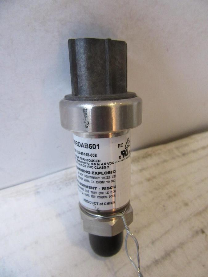 YORK / PENN / JOHNSON CONTROLS P499RDAB501 P/N 025-29148-008 PRESSURE TRANSDUCER