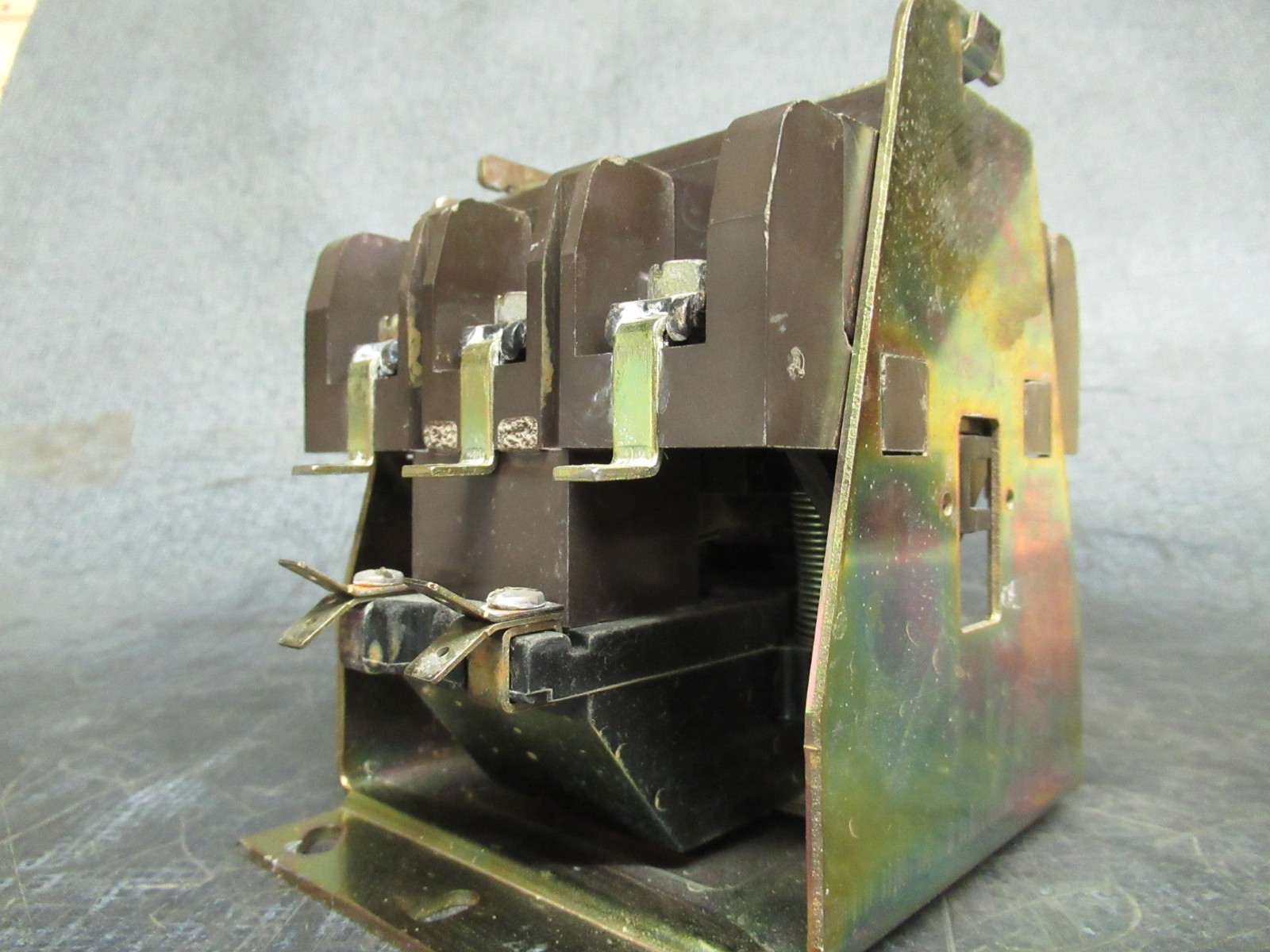 Used JOSLYN CLARK A77-288520A-31 HN53HG120A 600V 90A **WARRANTY INCLUDED**