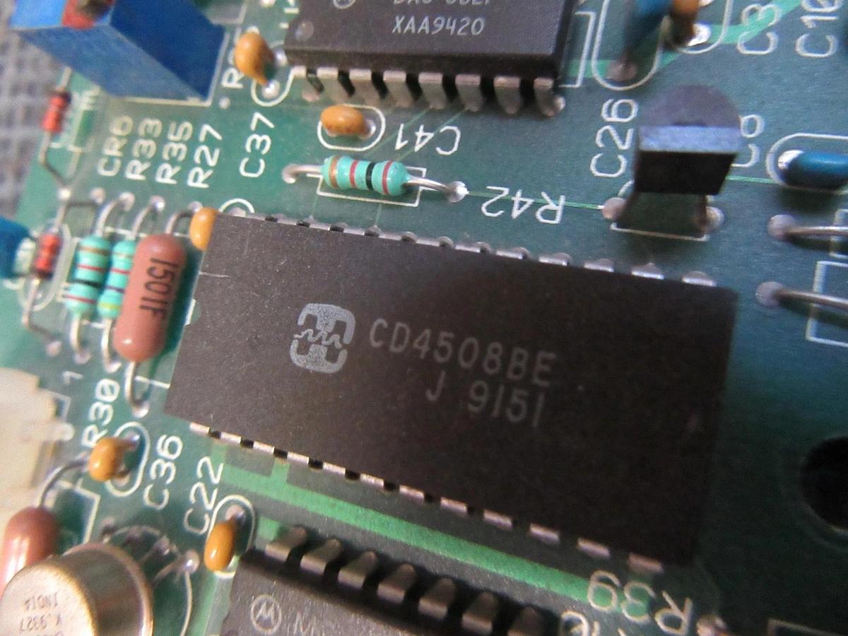 Used YORK CHILLER CONTROL BOARD 031-00804-000 **WARRANTY**