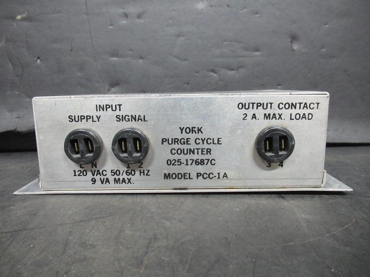 Used YORK PURGE CYCLE COUNTER 025-17687C PCC-1A 120 VAC 9 VA 50/60 HZ **WARRANTY**