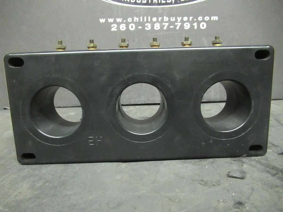 Used WESTINGHOUSE CURRENT TRANSFORMER RATIO: 300:5 A 2092A37H05 / 3P81-301 CT