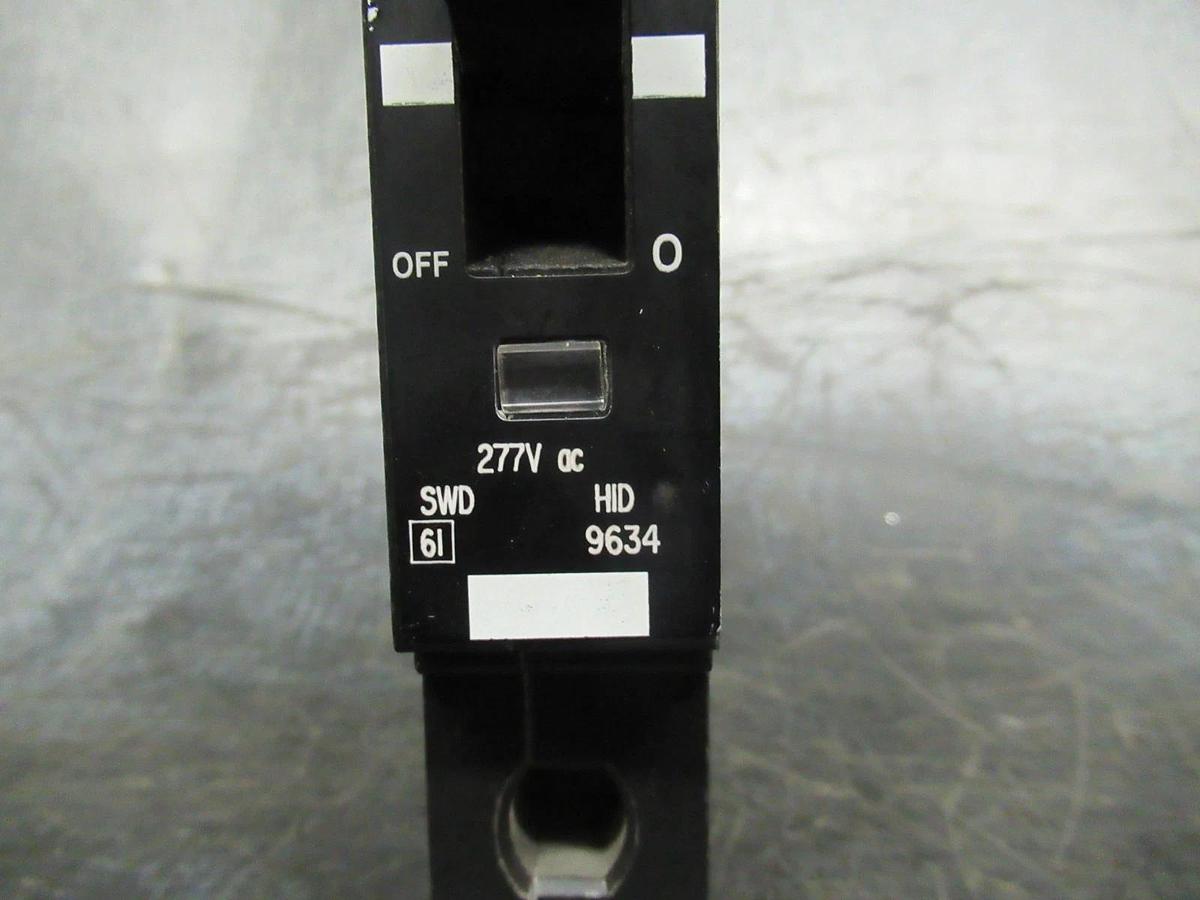 Used SQUARE D SINGLE POLE CIRCUIT BREAKER 20A EDB14020 277VAC **WARRANTY INCLUDED**