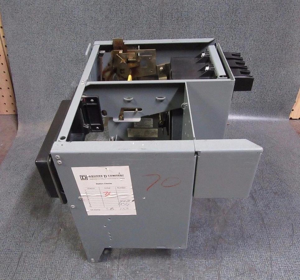 Used SQUARE D MODEL 5 MCC 12" FEEDER BUCKET W/ 7 AMP FHP3600712M FAL3600712M BREAKER