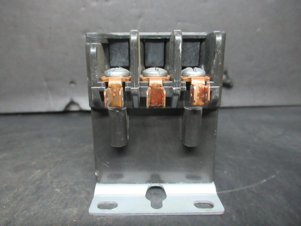 Used FURNAS CONTACTOR 42BF35AF 30 AMP 40 A RES 600 VAC 3-POLE 15 HP **WARRANTY**