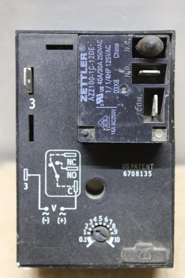 Used LOT OF 2 ICM DIGI-SELECT TIME DELAY RELAY ICM103 240 VAC 1 AMP 1-512 SECONDS
