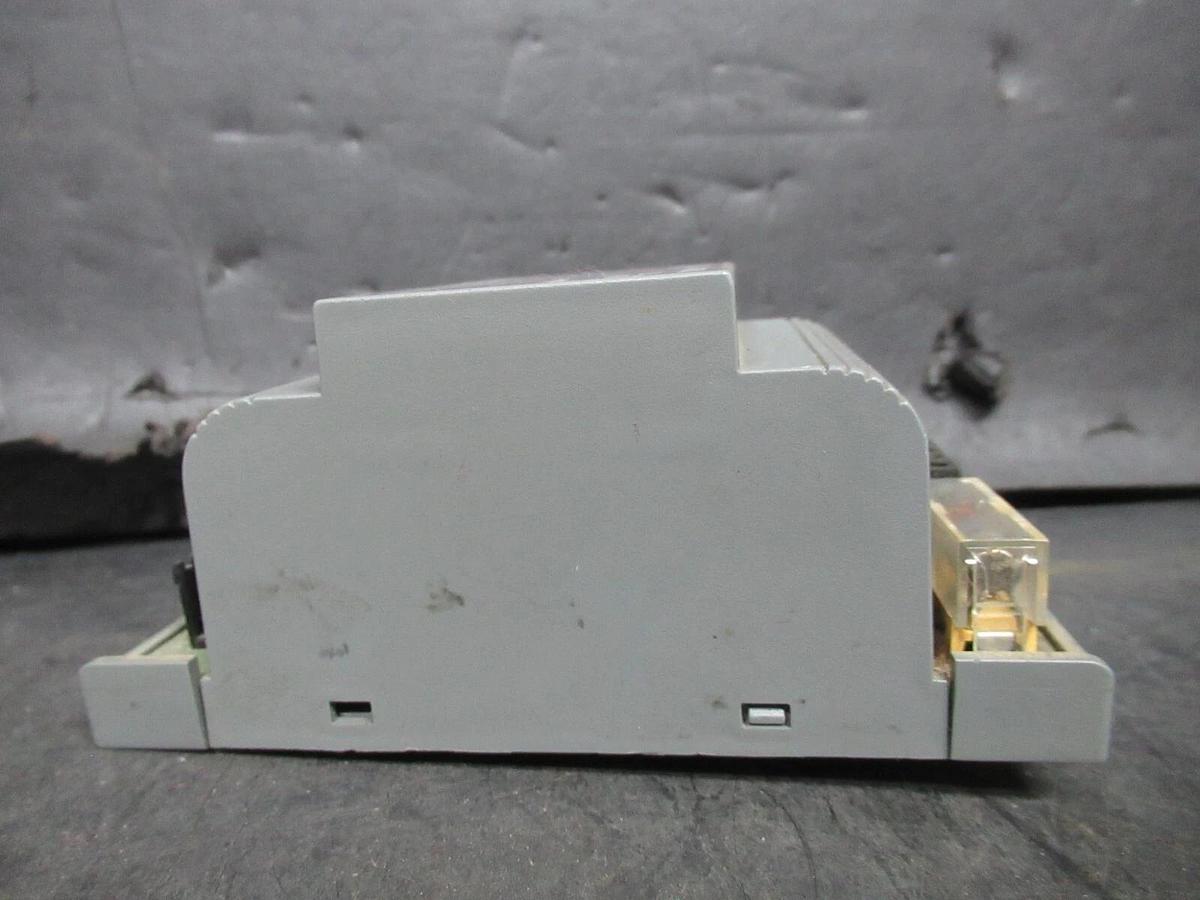 Used JOHNSON CONTROLS METASYS CONTROL MODULE XT9100-8304 **WARRANTY**