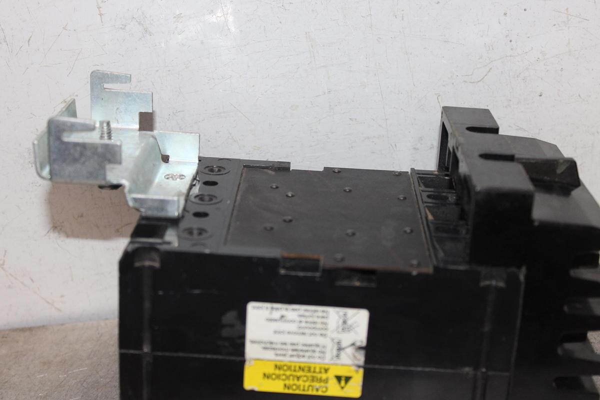 Used SQUARE D I-LINE CIRCUIT BREAKER FH26020AC 20 AMP 600 VOLT 2-POLE AC-POLES