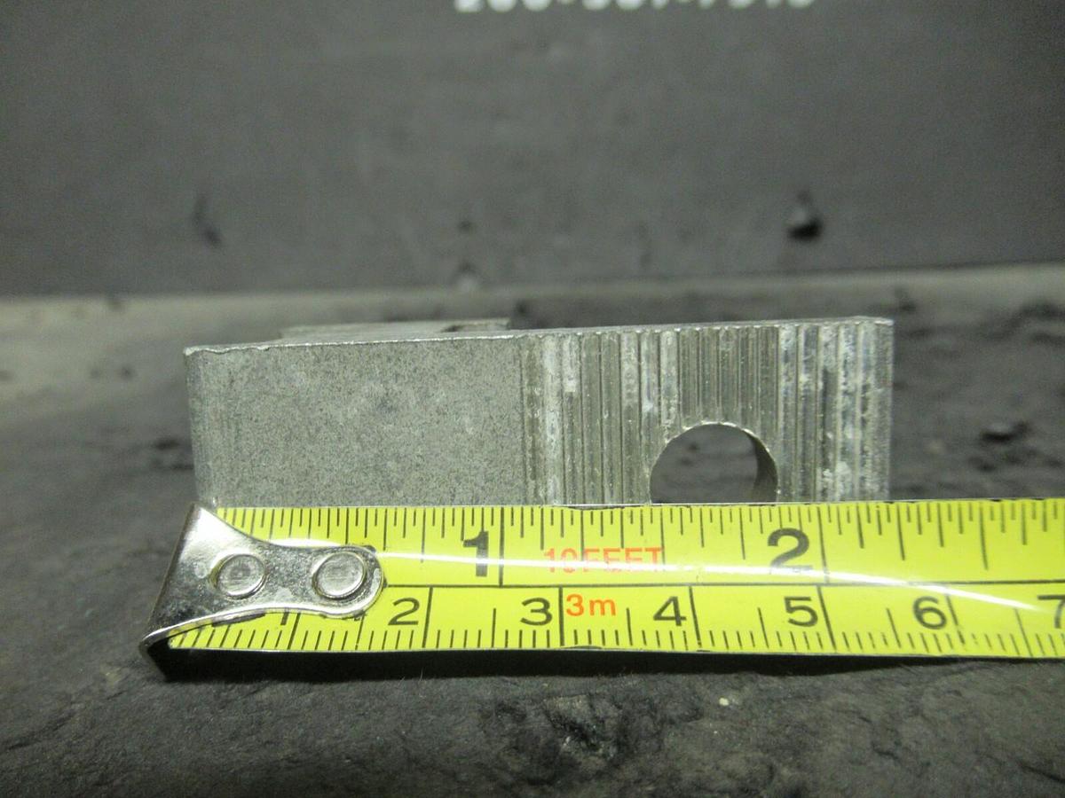 Used (3) QTY CMC AB-350 1 SINGLE BARREL MECHANICAL CONNECTOR LUGS TAP 350 MCM - 6