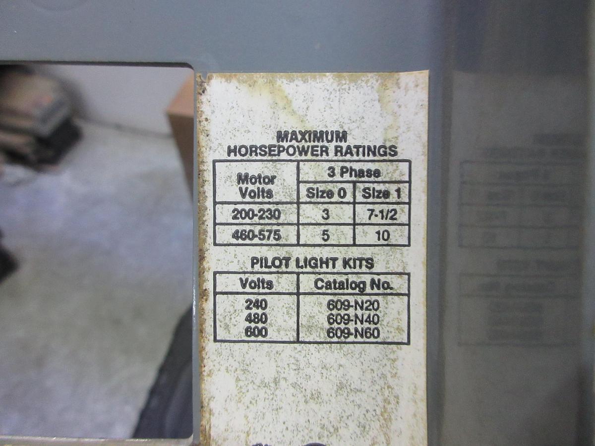 Used GENERAL ELECTRIC DFPTQL4 BUSPLUG 50 AMP 240 VAC 3-PHASE 4-WIRE