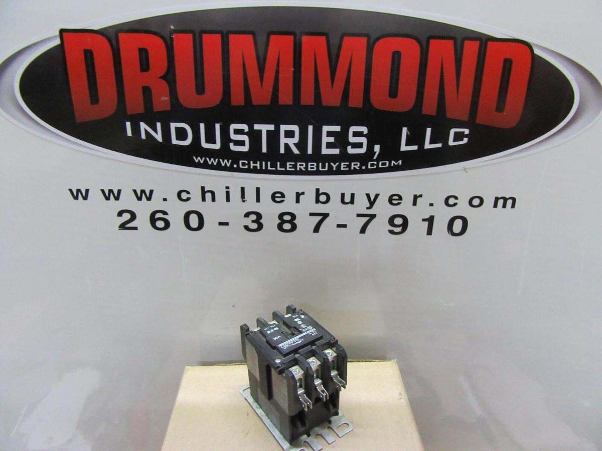 Used EATON CONTACTOR C25DNF330 30 AMP 600 VAC 3-POLE 3-PHASE COIL: 120 VAC