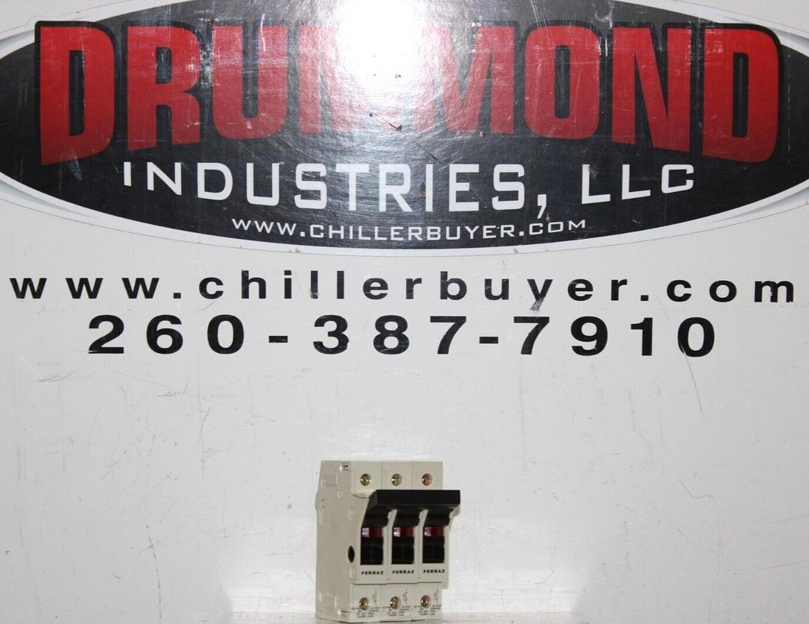 Used FERRAZ FUSE HOLDER ST-10-11 700 VOLT 30 AMP 3-POLE **WARRANTY INCLUDED**