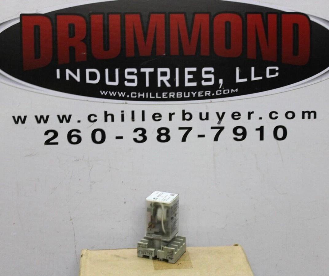 Used SQUARE D RELAY 8501KP12P14V14 24 VOLT 50/60 HZ 12 AMP **WARRANTY**