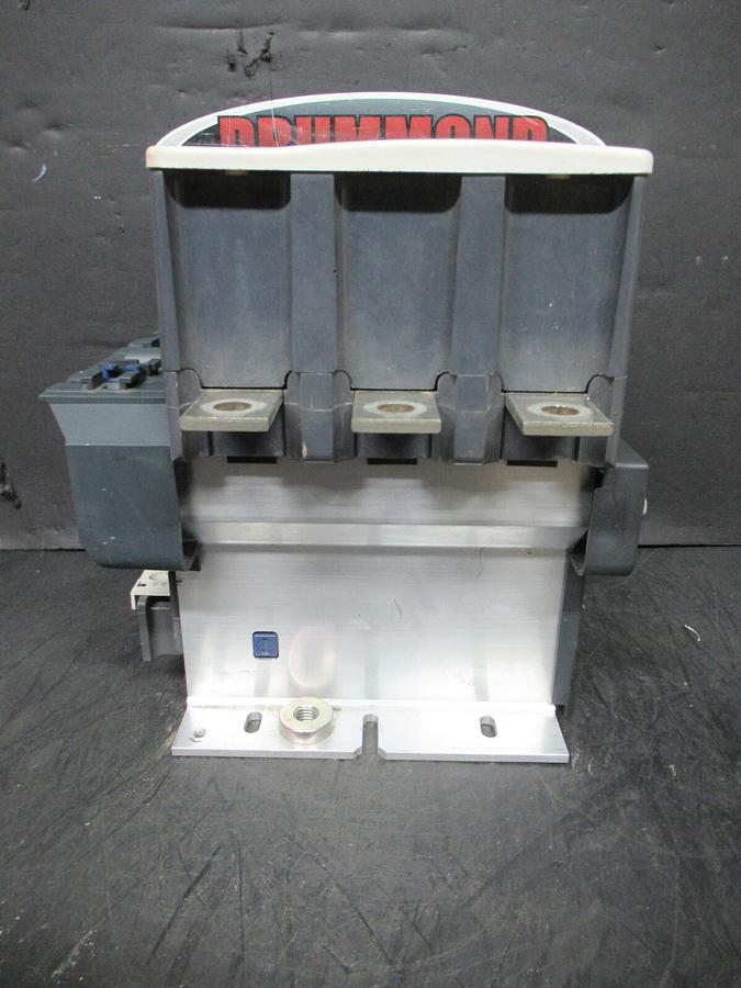 Used SCHNEIDER ELECTRIC CONTACTOR LC1F330 600 VAC 250 HP 400 AMP 3-PHASE 3-POLE