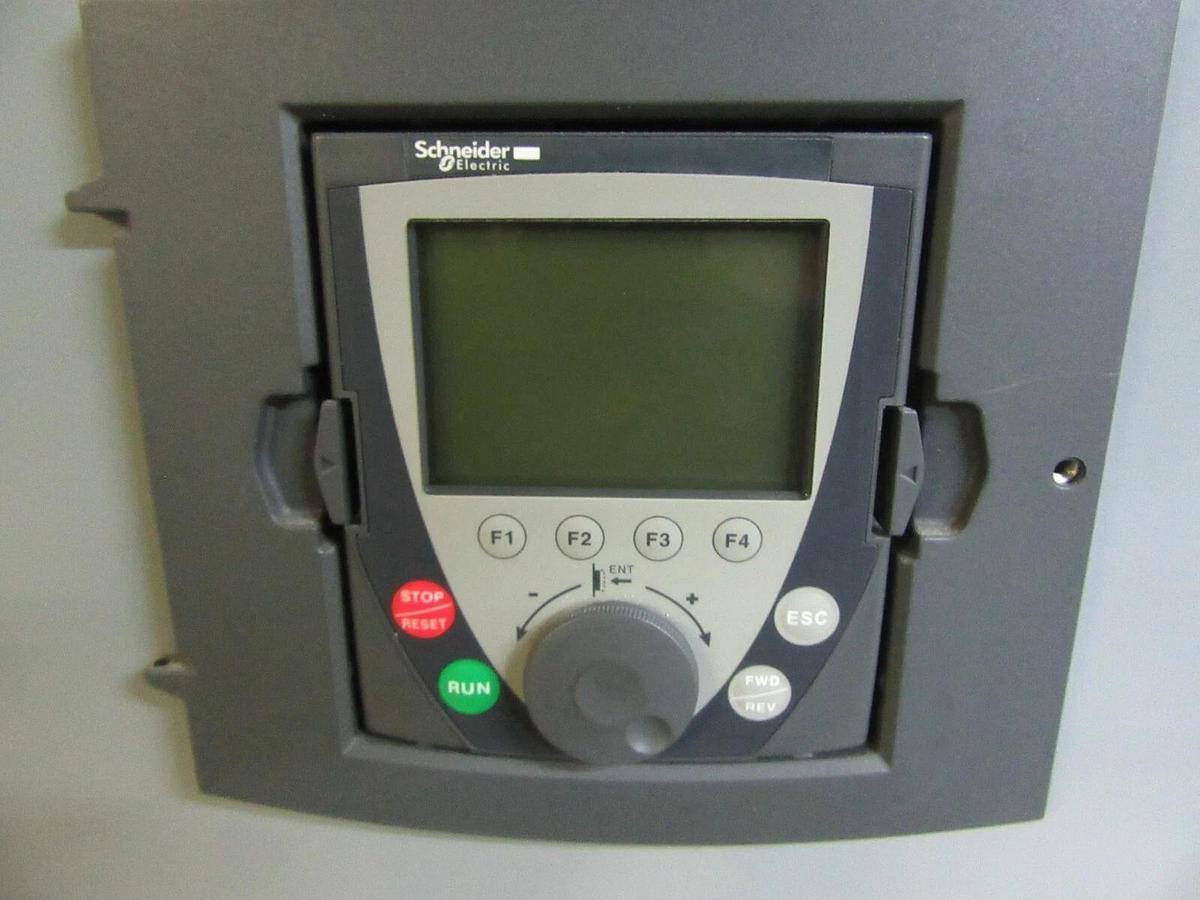 Used SQUARE D M-FLEX VARIABLE SPEED DRIVE MFDFG4VY ATV61HU30N4 5 HP 4 KW 460 VOLT