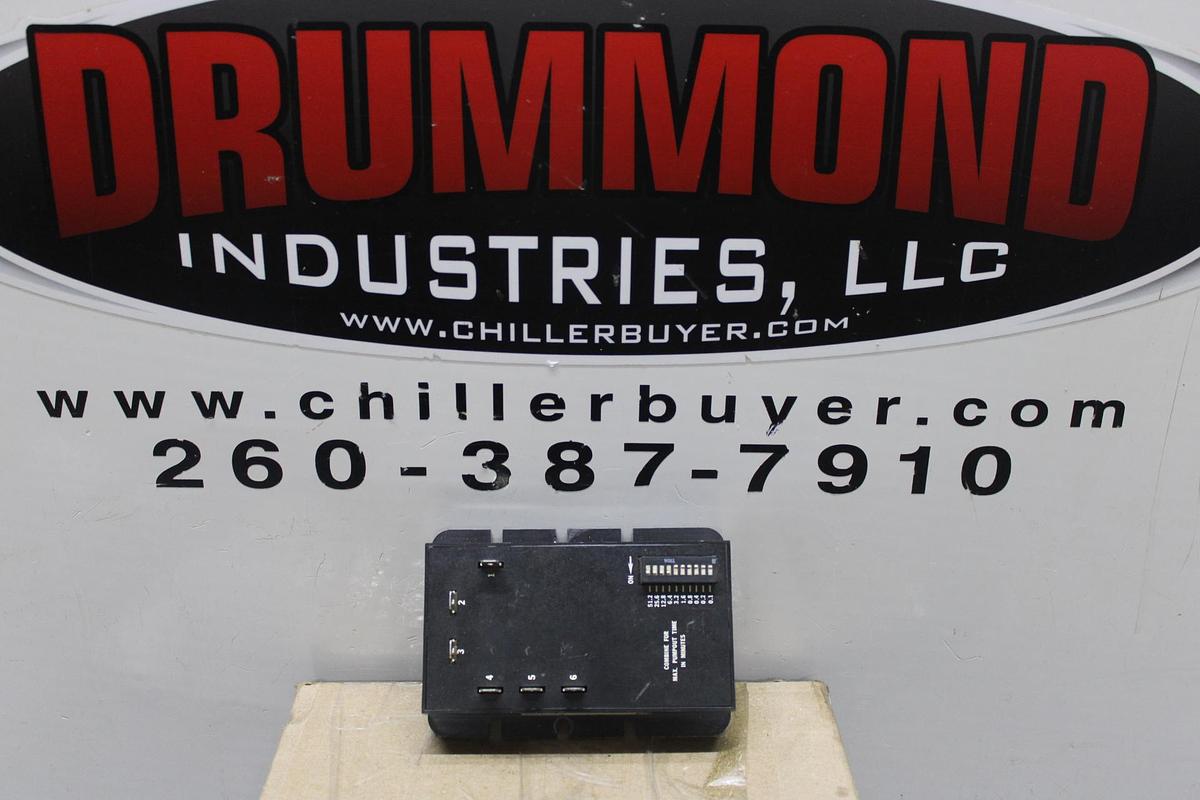 Used LOT OF 2 IDEC SOLID STATE RELAY RSSDN-10A 10 AMP 48-660 VAC 4-32 VDC