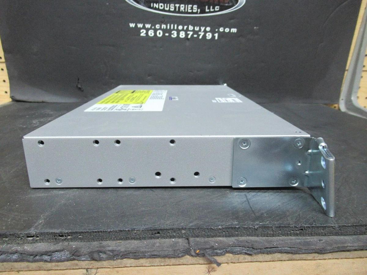 Used CISCO ASR 920 SERIES AGGREGATION SERVICES ROUTER ASR-920-4SZ-D V01 2/4-10 GE