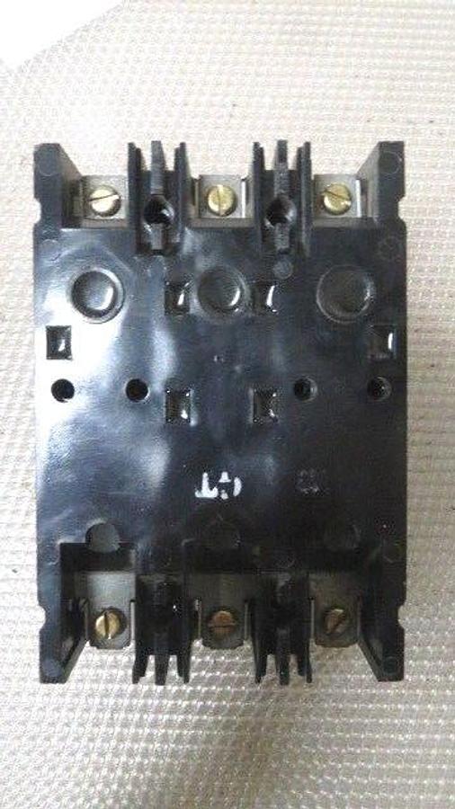 Used WESTINGHOUSE BREAKER 15 AMP 600 VAC 3 POLE MODEL MCP03150 **WARRANTY**
