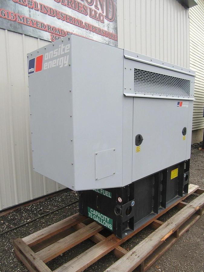 Used 20 KW DIESEL GENERATOR ISUZU MTU 2016 115 HRS 120/240 VOLT 1 PH SOUND ENCLOSED
