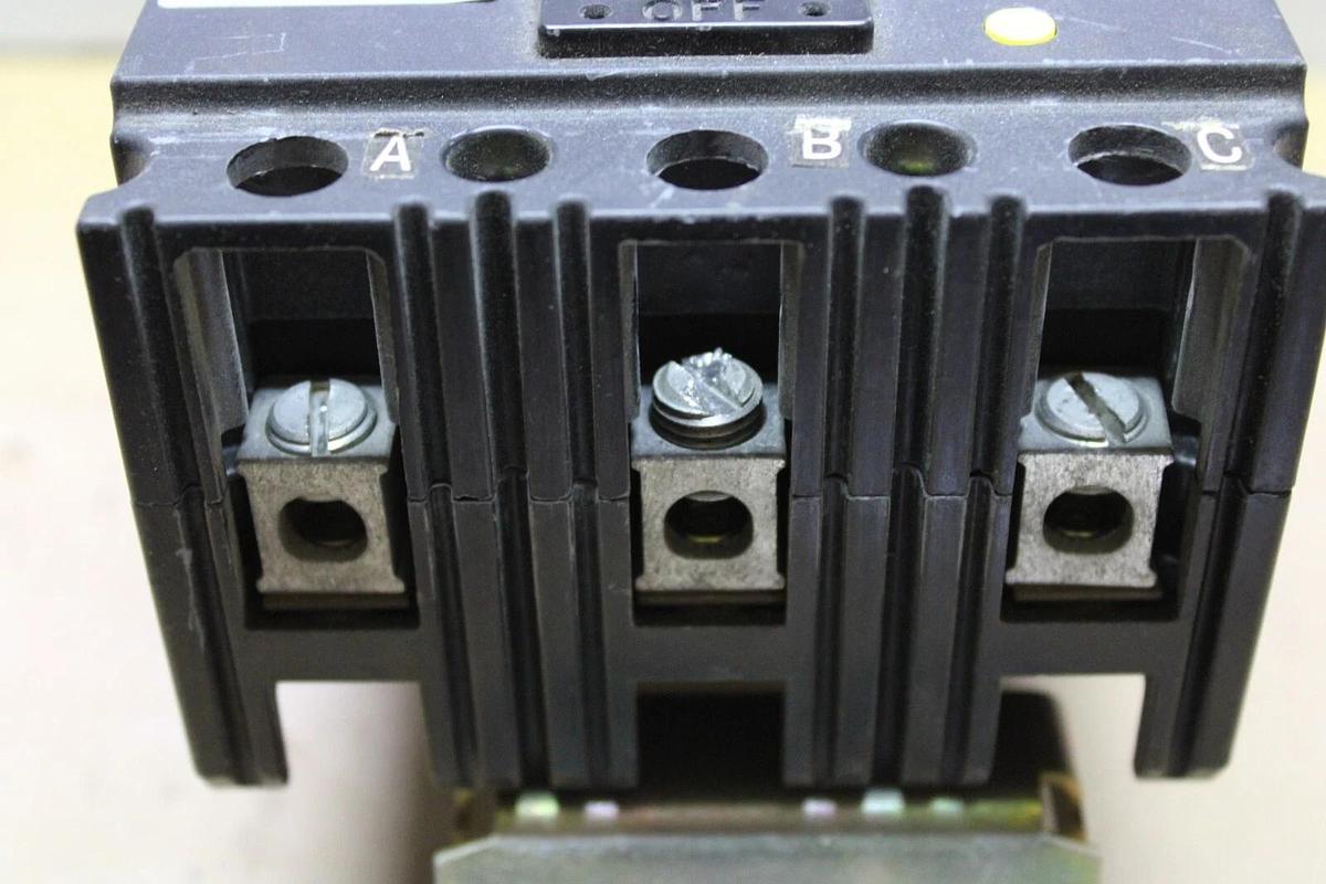 Used SQUARE D I-LINE CIRCUIT BREAKER FC34060 60 AMP 480 VAC 3-POLE **WARRANTY**