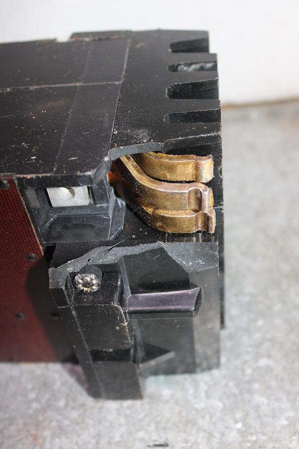 Used SQUARE D I-LINE CIRCUIT BREAKER MA36450 450 AMP 600 VAC 3-POLE