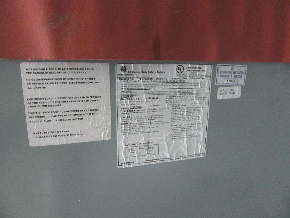 Used GE 1200 AMP HEAVY DUTY FUSIBLE SAFETY SWITCH 600 / 480 VAC CAT# TC72368R NEMA 3R