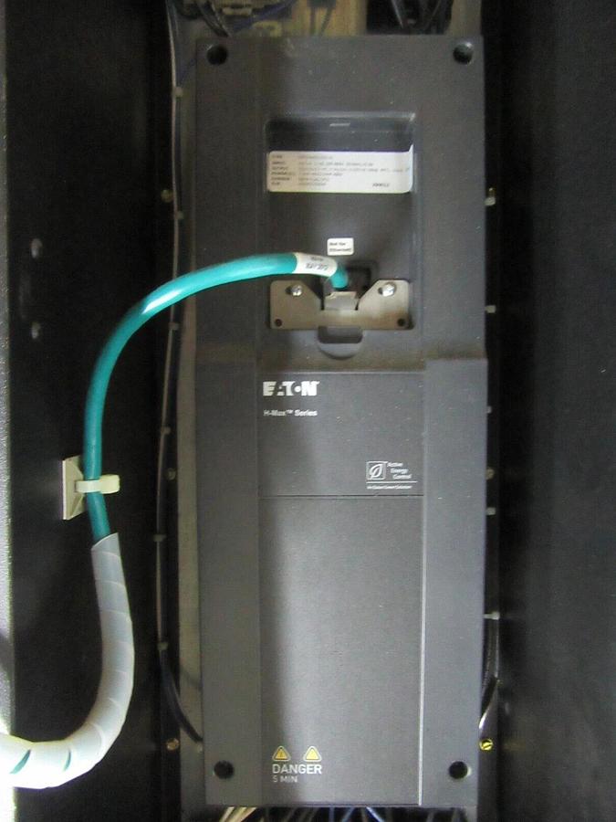 Used EATON VARIABLE SPEED DRIVE H-MAX INTELLIPASS HMX0143NA 480 VAC 14 AMP 10 HP