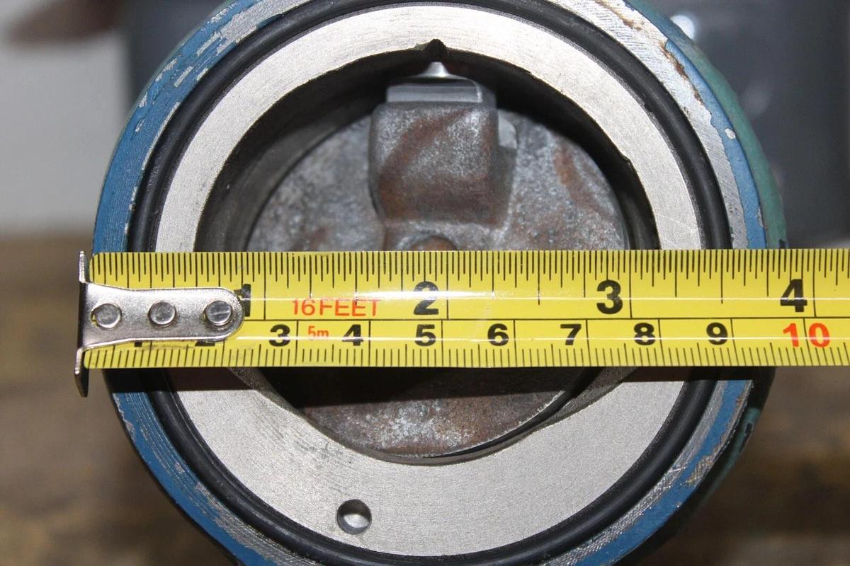 Used DEI DODGE ACTUATOR EN310B2-0-10V 24 VOLT 8 VA NEMA 2 W/ 022-10643-002 VALVE