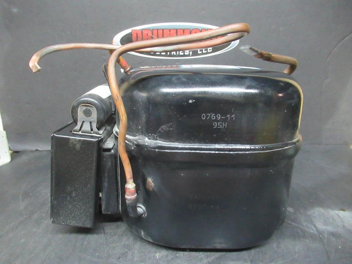 Used COPELAND SCROLL COMPRESSOR MODEL R26C1E-IAA-102 25.5 LRA 115 VAC 1 PH 60 HZ