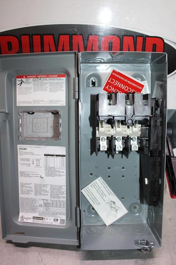 NIB SQUARE D VISIPACT HEAVY DUTY SAFETY SWITCH VHU361 30 AMP 600 VAC TYPE 1