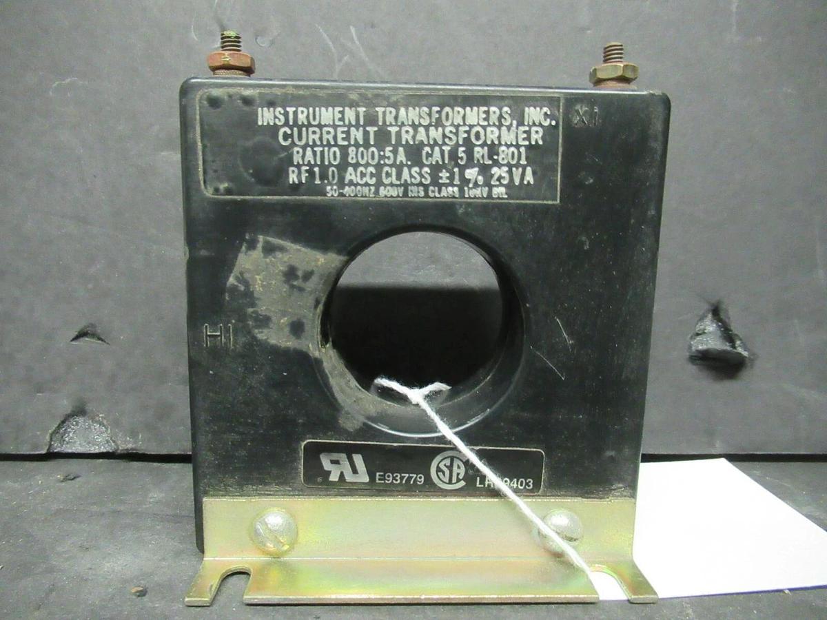 Used INSTRUMENT TRANSFORMERS CURRENT TRANSFORMER 5RL-801 800:5 A 50-400 HZ