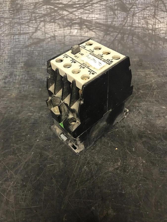 Used SIEMENS-ALLIS CONTACTOR RCN40 600V 10A **WARRANTY INCLUDED**