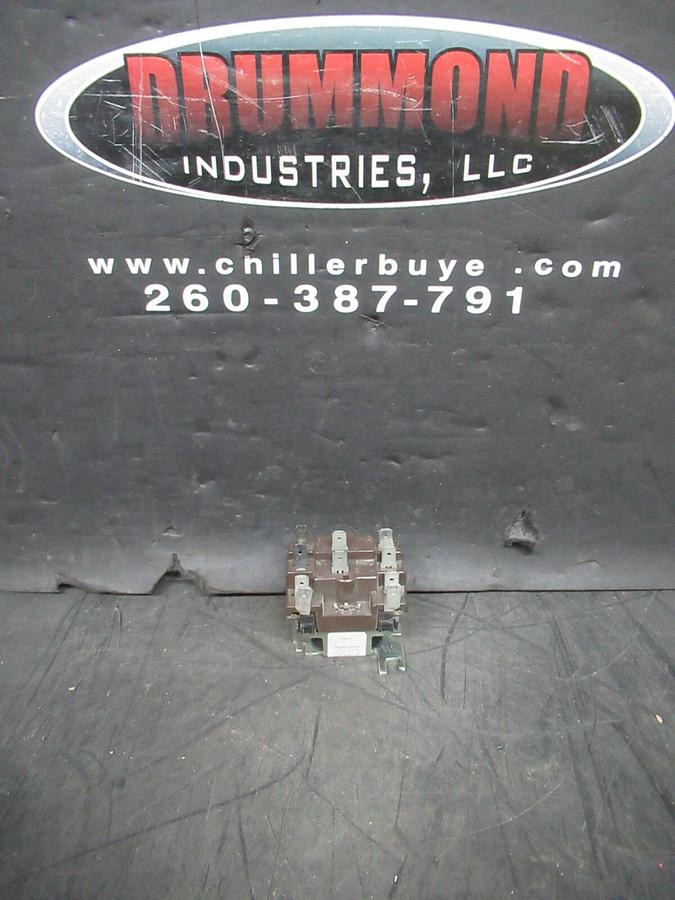 Used HONEYWELL GENERAL PURPOSE RELAY R4222D-1013 480 VOLT 50/60 HZ 12 AMP *WARRANTY*