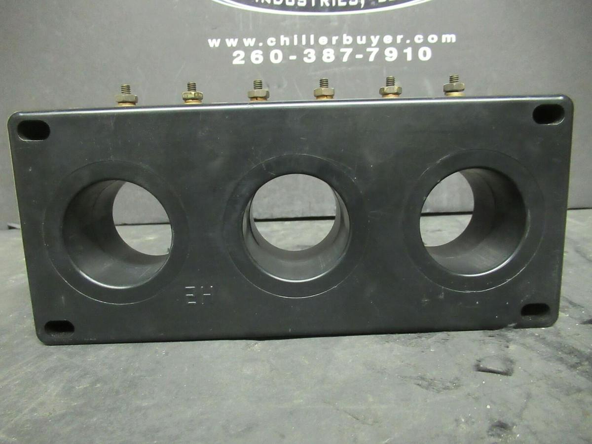 Used WESTINGHOUSE CURRENT TRANSFORMER RATIO: 300:5 A 2092A37H05 / 3P81-301 CT