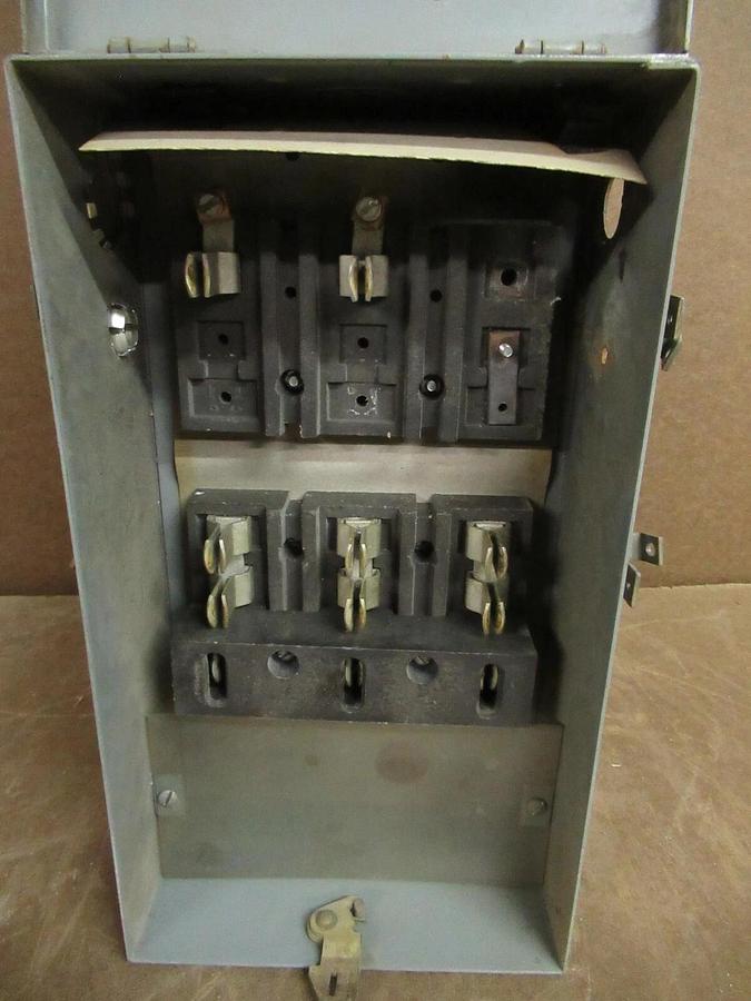 Used WESTINGHOUSE COP 100 AMP 600 VAC FUSIBLE BUSS BUS PLUG STYLE 1720770 TAP SWITCH