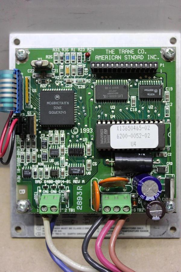Used TRANE CHILLER INTERFACE X13650483-01 6200-0052-02 **WARRANTY INCLUDED**