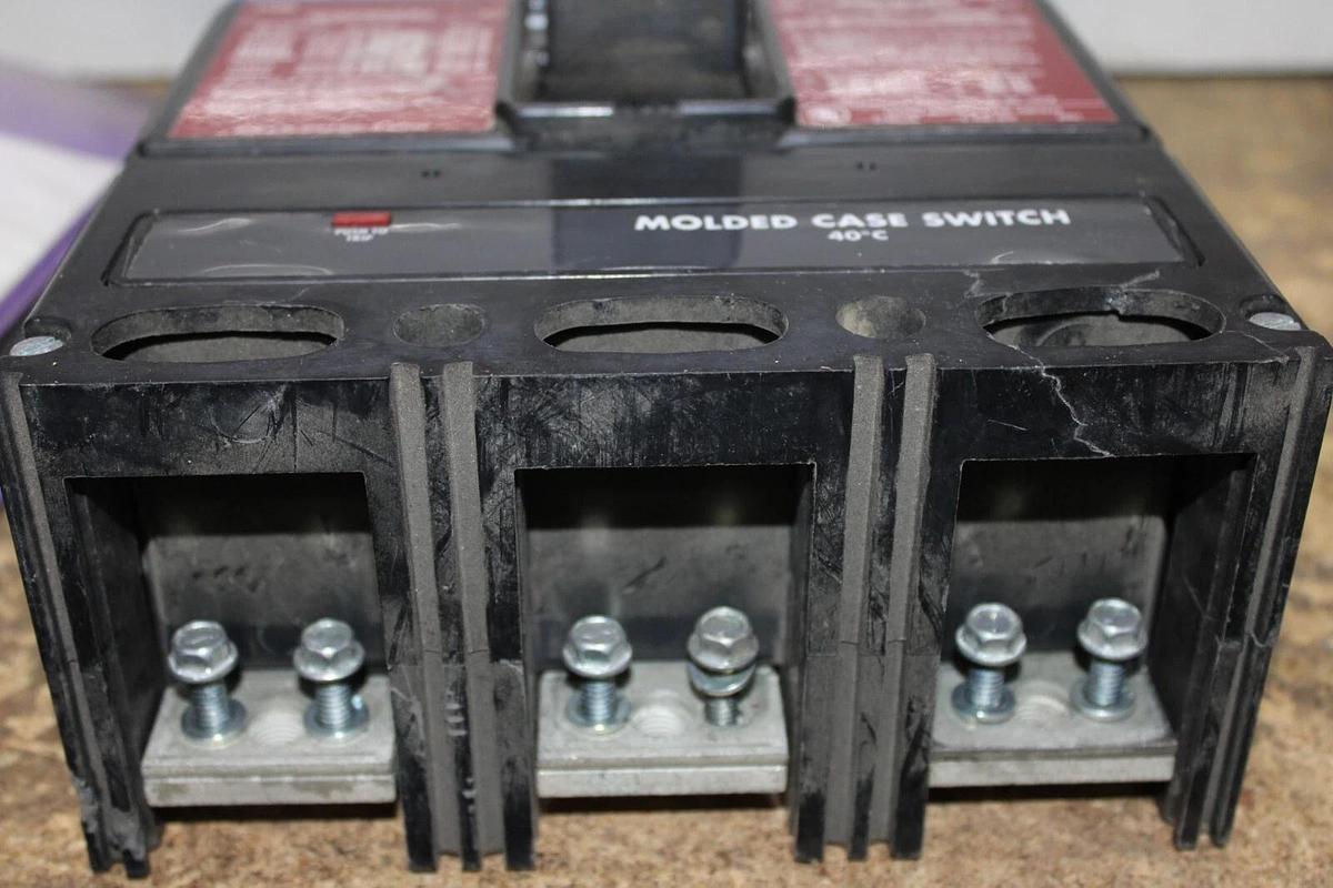 Used EATON MOLDED CASE SWITCH LS36060YE 600 AMP 600 VAC 3-POLE **WARRANTY**