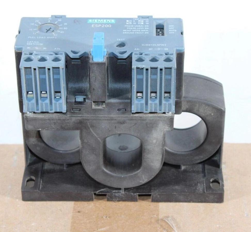 Used SIEMENS ESP200 48BTF3S00 OVERLOAD RELAY 13-52 AMPS 600VAC 3UB8133-4FW2