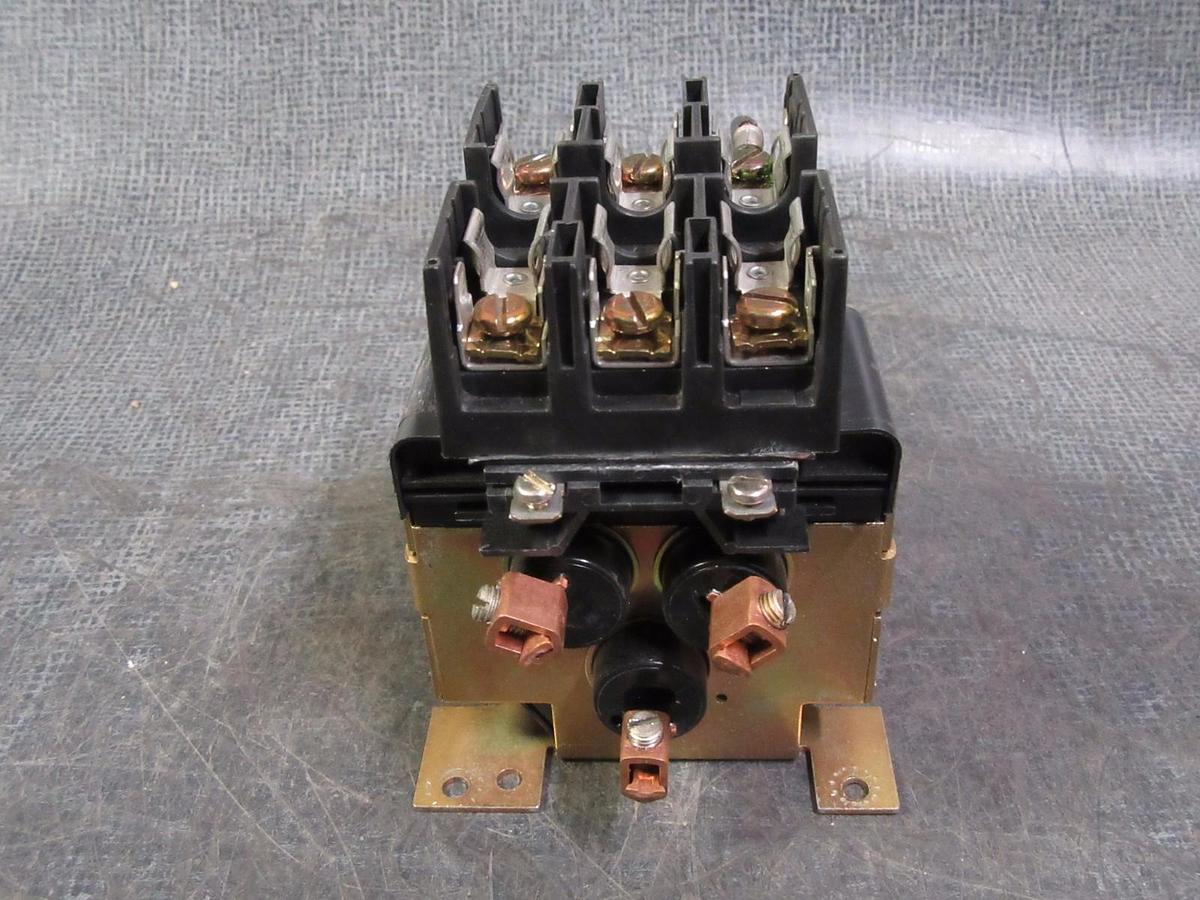 Used MAGNECRAFT FUSIBLE MERCURY RELAY 35 AMP 3 PHASE 480V MODEL: ML35AAA-001S-120A
