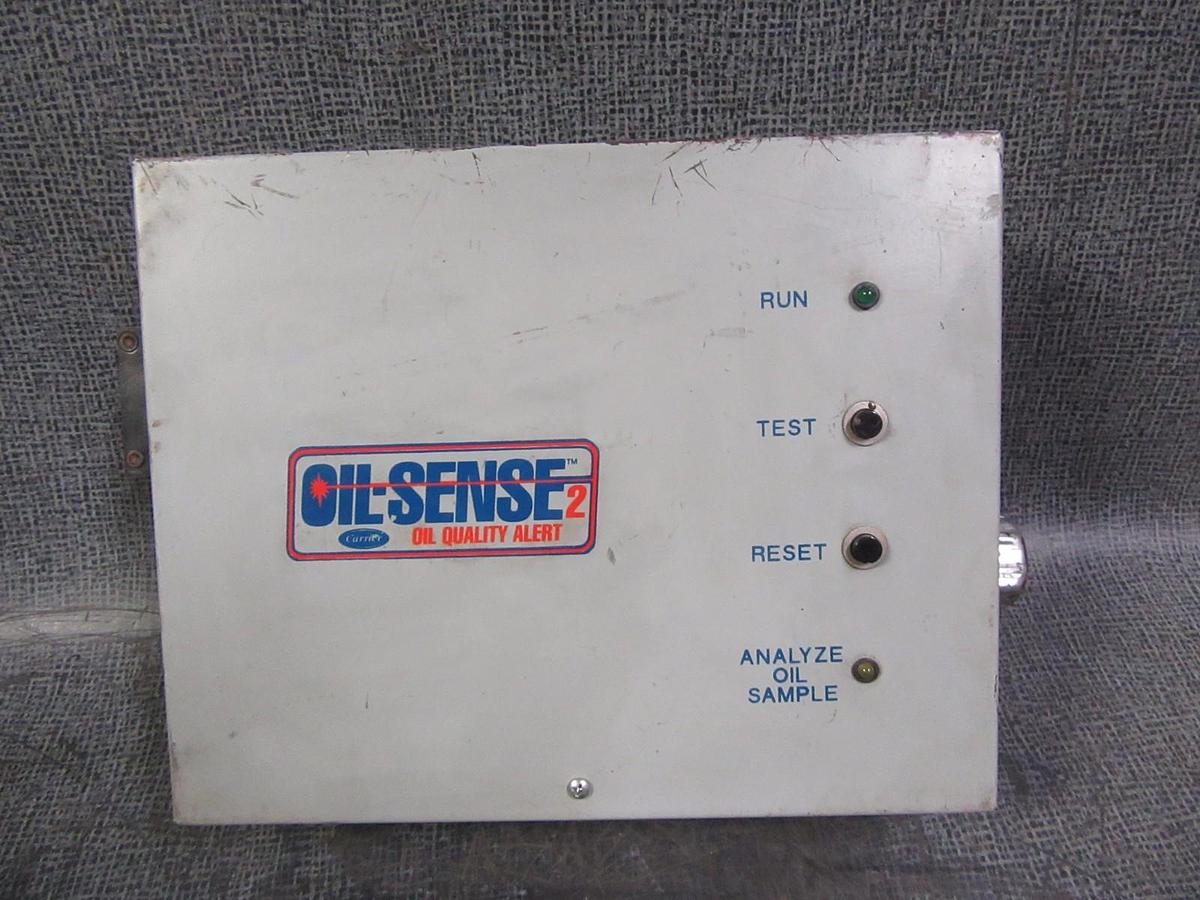 Used CARRIER OIL-SENSE QUALITY MONITORING SENSOR 115V 1 PHASE MODEL 32GA400504-2