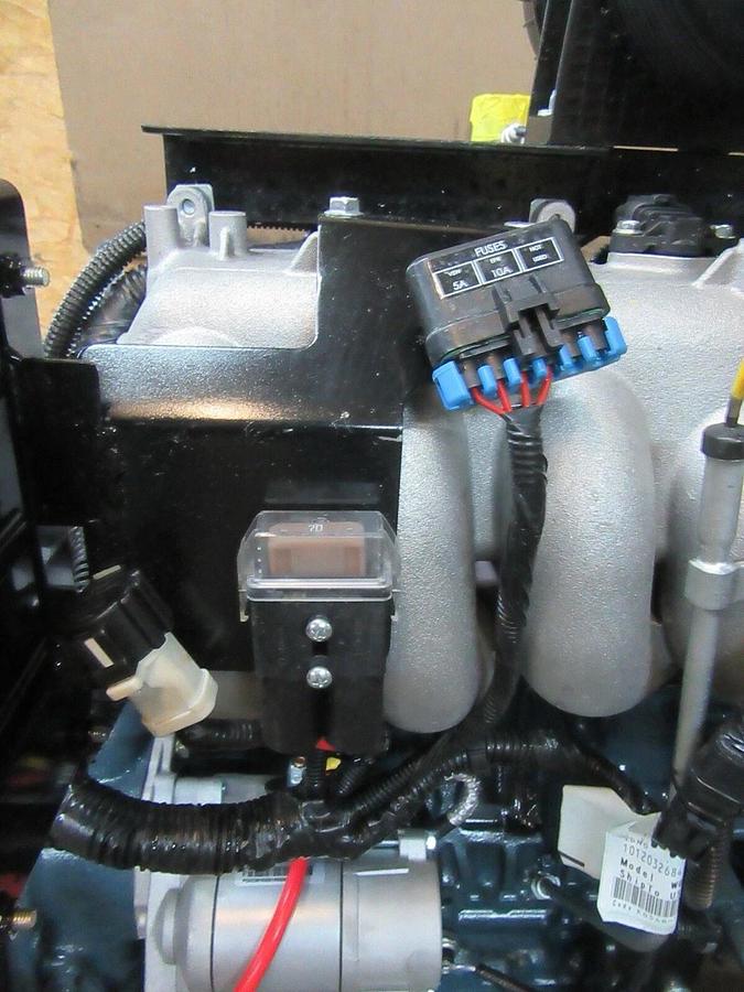 Used NEW 25 KW LP NATURAL GAS GENERATOR KUBOTA WG2503 120/240 RE-CONNECTABLE STAMFORD