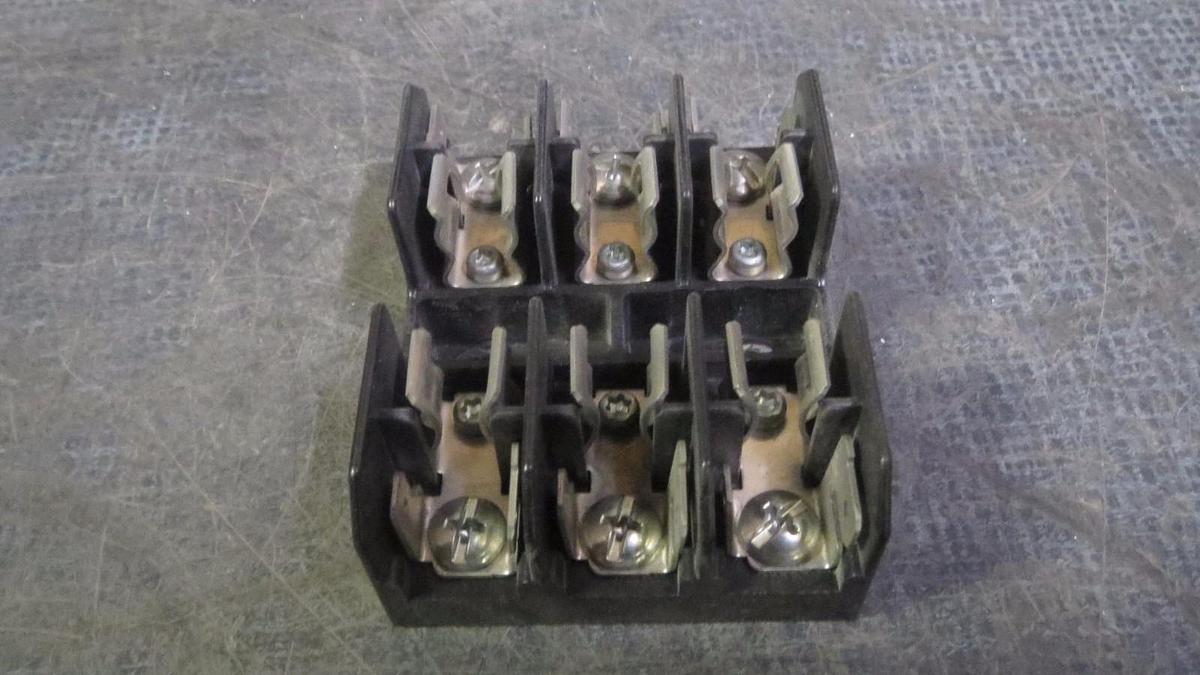 Used (SET OF 4) BUSSMANN BUSS FUSE HOLDER 30 AMP // 600V   MODEL: BM6033SQ