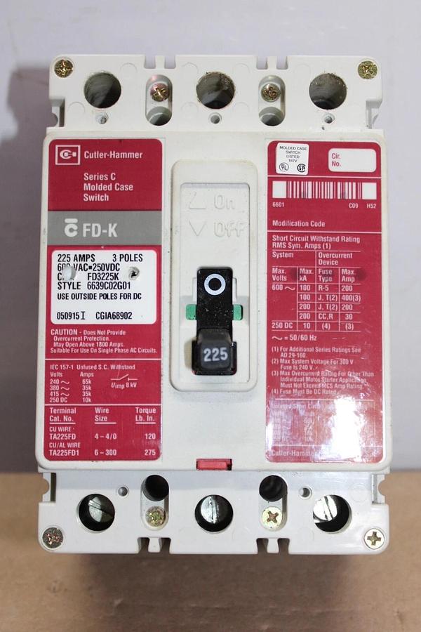 Used CUTLER HAMMER MOLDED CASE SWITCH FD3225K 225 AMP 600 VAC 3-POLE FD-K
