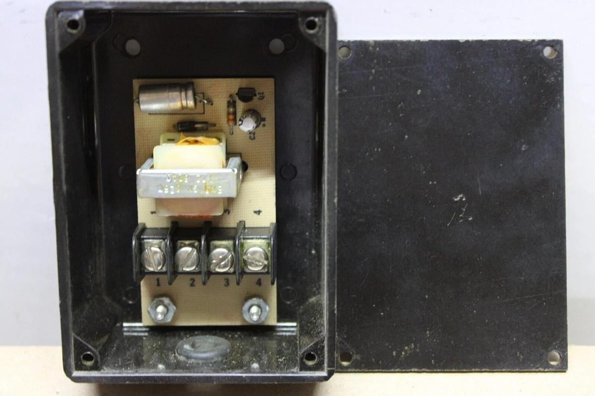 Used TRANE HVAC LOAD LIMIT MODULE 13770002-01 **WARRANTY**