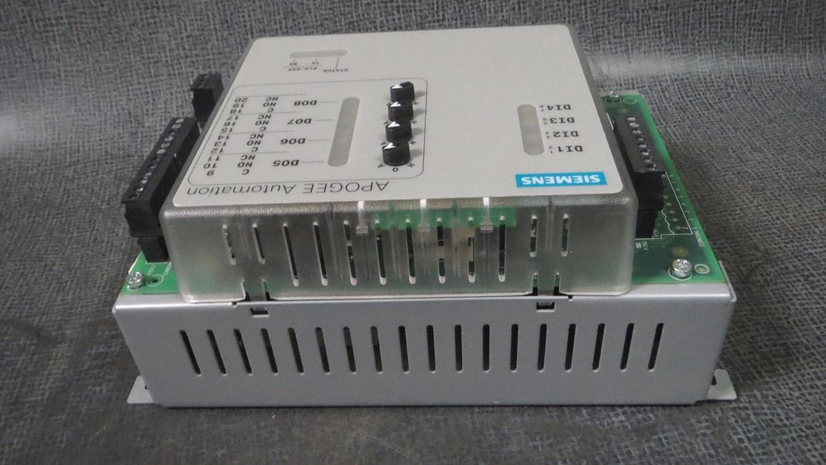 Used SIEMENS APOGEE DIGITAL POINT EXPANSION 4DI / 4DO   MODEL: 549-213