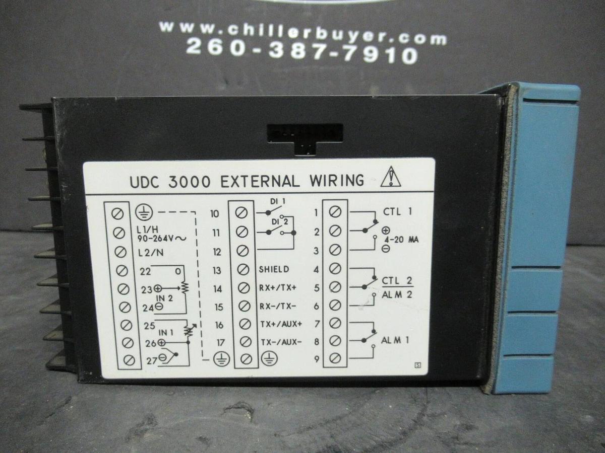 Used HONEYWELL UDC3000 VERSA PRO TEMP CONTROLLER DC300K-0-000-21-B000-0 90-264 VAC